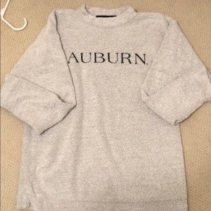 auburn woolly thread